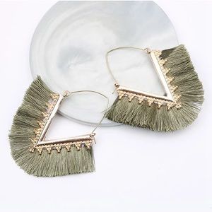 ❤️ Gray Green Boho Chic Tassel Earrings